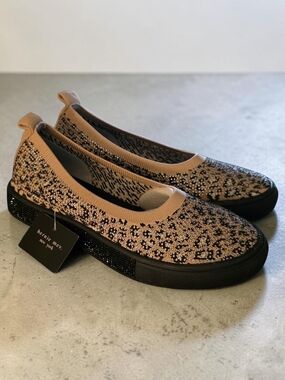 bernie mev. Bisque Knit Leopard-Print Slip-On Flats with Black Sole